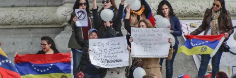 ¿Qué es la regulación para migrantes venezolanos?