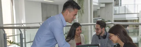 Unisalle implementa el programa TutoTIC