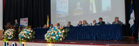 La apuesta educativa de Unisalle por la paz