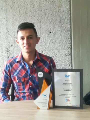 Estudiante de Unisalle Ganador del Concurso Bolsa Millonaria