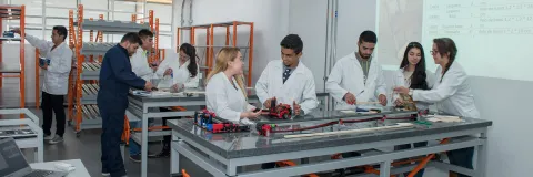 Ingeniería en Automatización y creatividad, una combinación para el desarrollo social