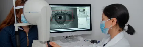 Unisalle apuesta por la detección temprana de la miopía
