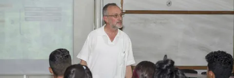 Desafíos de la educación media rural