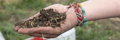 Unisalle crea la primera planta de fertilizante orgánico a 2.700 metros de altura