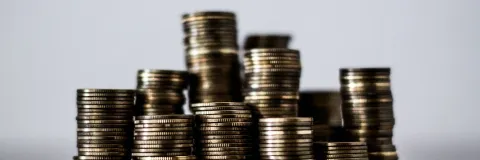 ¿Qué futuro les espera a los jóvenes con una contratación laboral por horas?