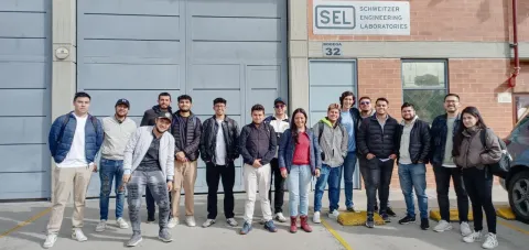 Visita académica laboratorio de pruebas compañía SEL Colombia