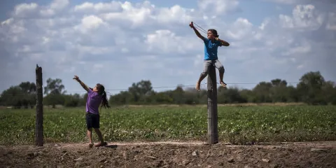 Superar el atraso y el hambre, potenciar el campo y las economías campesinas