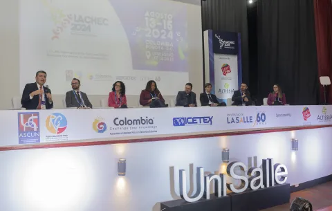 Panelistas 