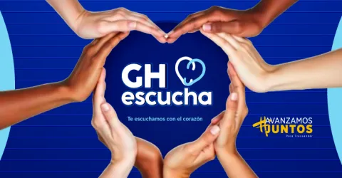 Manos forman un corazón al rededor del logo GH Escucha.