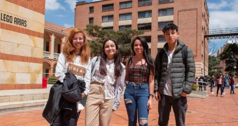 Estudiantes de nuevo ingreso