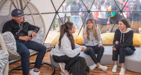 Grupo de estudiantes de pregrado