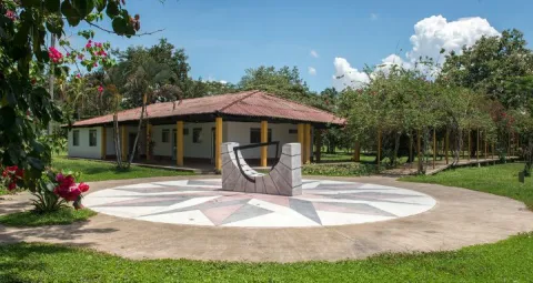 Campus Yopal plaza central