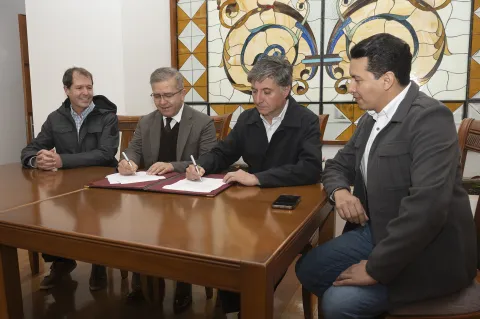 Alianza entre Utopía y PaLante