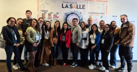 Equipo que participó en la semana tecnosocial