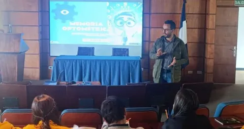 Con un equipo conformado por profesores y directivos, iniciamos el pasado 01 de septiembre de 2025 la formación de nuestros primeros Vigías de Salud Visual
