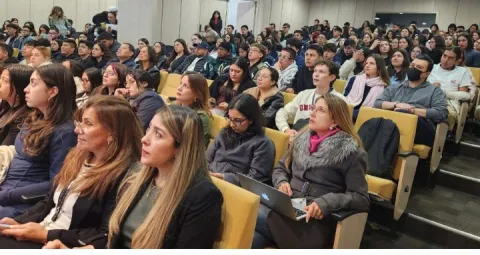 Con más de 70 participantes en el Cincuentenario, el foro de Experiencias fue un excelente espacio para compartir ciencia.