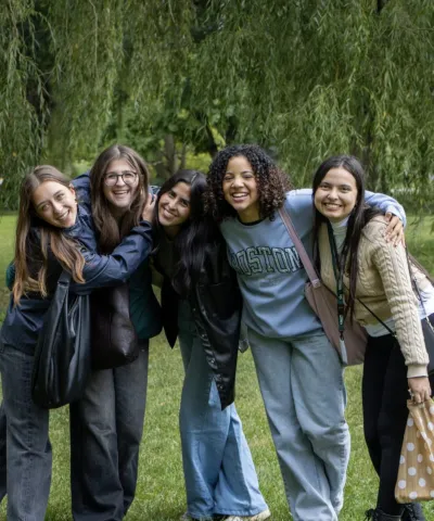 Estudiantes ganadoras de la beca ELAP