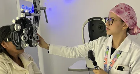 La Clinica de Optometria en su jornada de examenes gratuitos