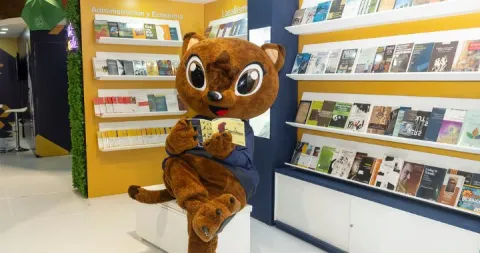 jóvenes universitarios 