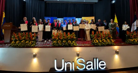 La Salle celebra la graduación de la primera cohorte virtual de la Especialización en Gerencia de Proyectos en Ingeniería.