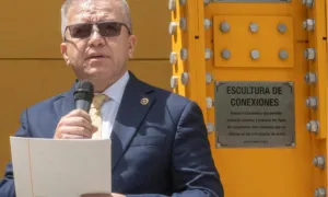 Árbol de conexiones: un símbolo de unión, innovación y legado.