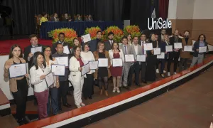 Reconocemos el compromiso de nuestros estudiantes