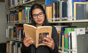 Sistemas de Informacion Bibliotecología y Archivística 48 años de Historia