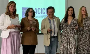 Docentes de la Universidad de La Salle reconocidas por sus aportes en el bienestar animal
