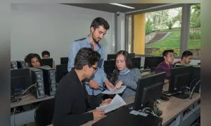 Renovación del Registro Calificado a Economía