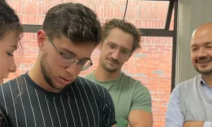 Escuela de Negocios recibe a estudiantes franceses