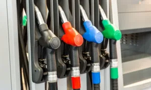 ¿Por qué aumentó el precio de la gasolina?