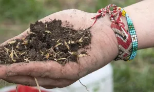 Unisalle crea la primera planta de fertilizante orgánico a 2.700 metros de altura