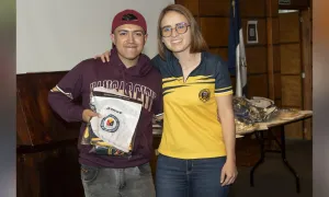 Ceremonia de entrega de uniformes deportivos