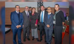Unisalle anfitriona en el premio a gobernantes de Colombia Líder