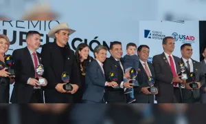 Unisalle anfitriona en el premio a gobernantes de Colombia Líder