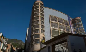 Vista desde la calle de sede Candelaria