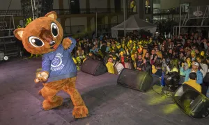 Juana Bailando