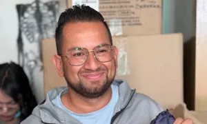 Entrega de gafas a recicladores 