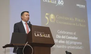 Dir. Programa en 50 años de contaduría