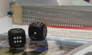 Dados táctiles y escritura braille