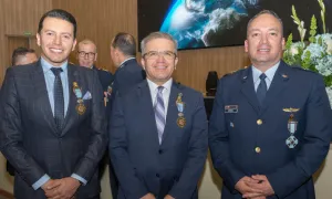 FAC condecora con la Medalla “Fe en la Causa”