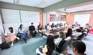 Estudiantes en el ejercicio Aula-Empresa