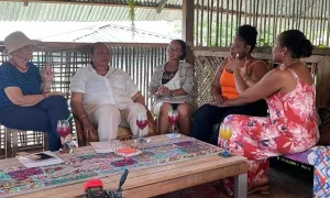 Mujeres afro del Chocó en grupos de trabajo