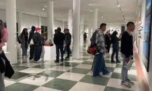 Sala de exposiciones en la noche de los museos