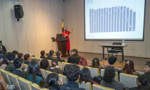 Directora del DANE en charla 