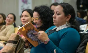 Lanzamiento libro Tejer la Experiencia