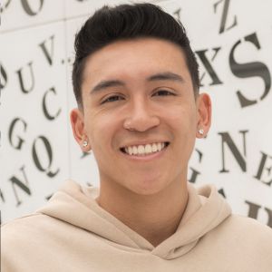 Retrato de Manuel Alejandro Velasquez, Psicólogo Gestor de Bienestar