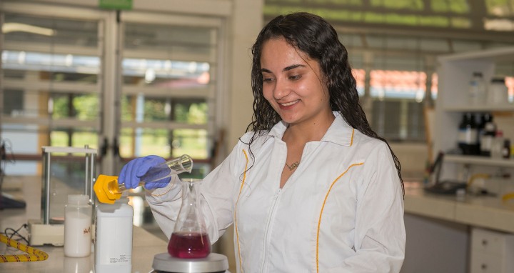 Cromatógrafo_líquido