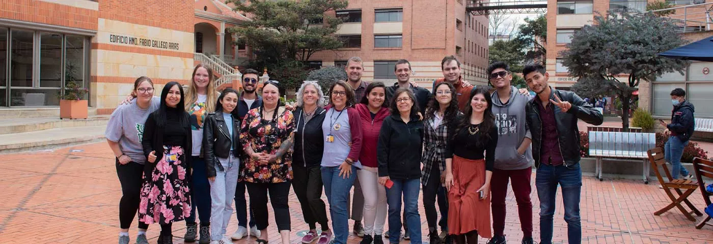 Bridging Waterways Across the Americas en Unisalle