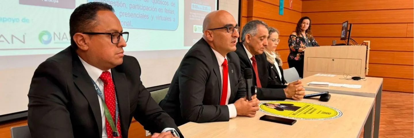 Profesor lasallista participó en evento de educación tributaria de la DIAN